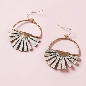 Boho fan earrings M25